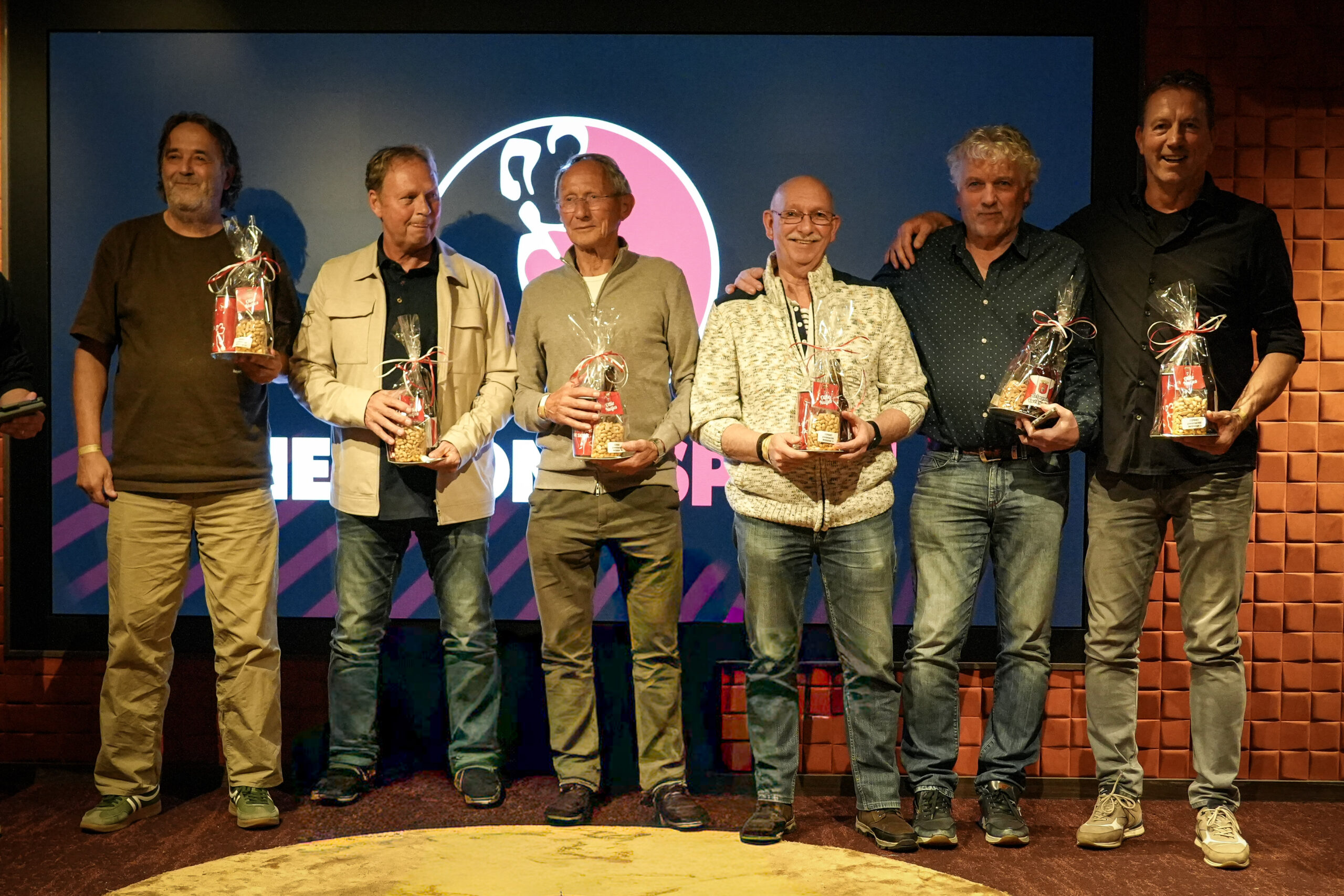 Legends Café brengt verleden en heden samen in een onvergetelijke avond