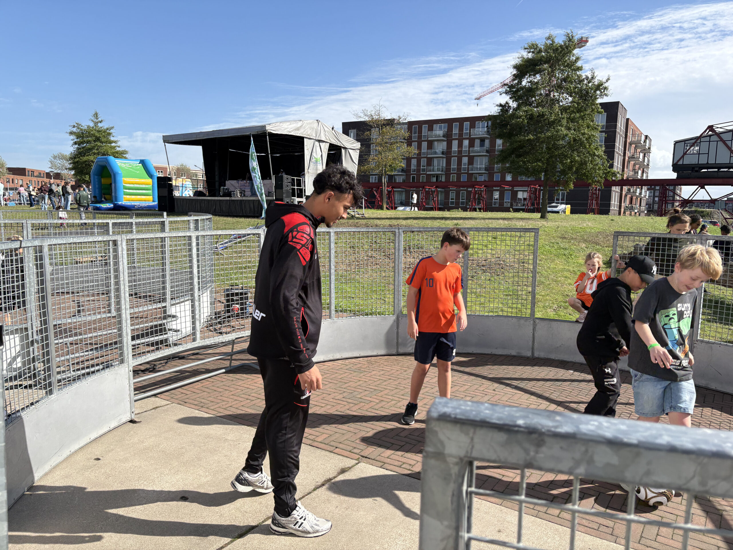 Helmondse jeugd en Helmond Sport samen in beweging!